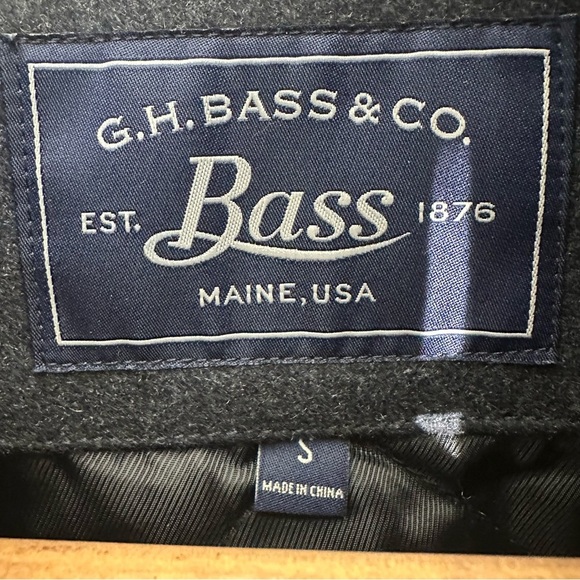 GH BASS CO Men’s Jacket Coat Dark Gray Wool Blend Heavy Warm Size SMALL - Picture 7 of 15
